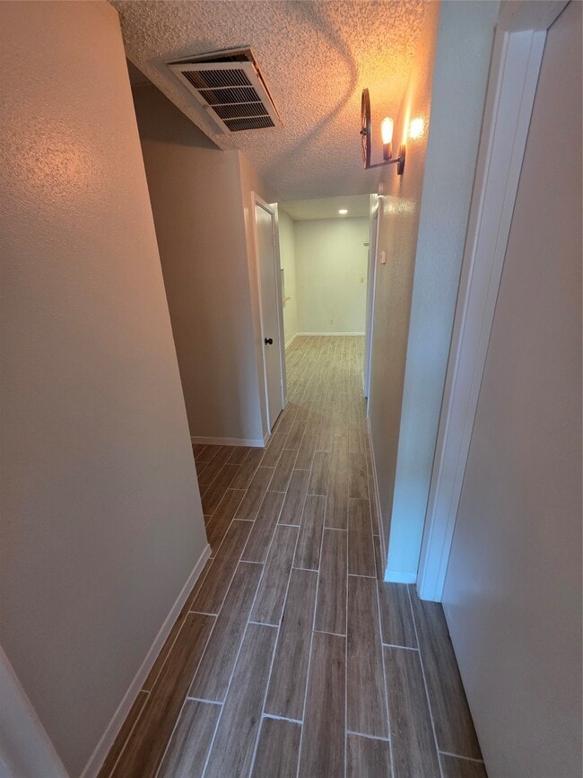 Photo - 8334 Jorine Dr Unit 8733