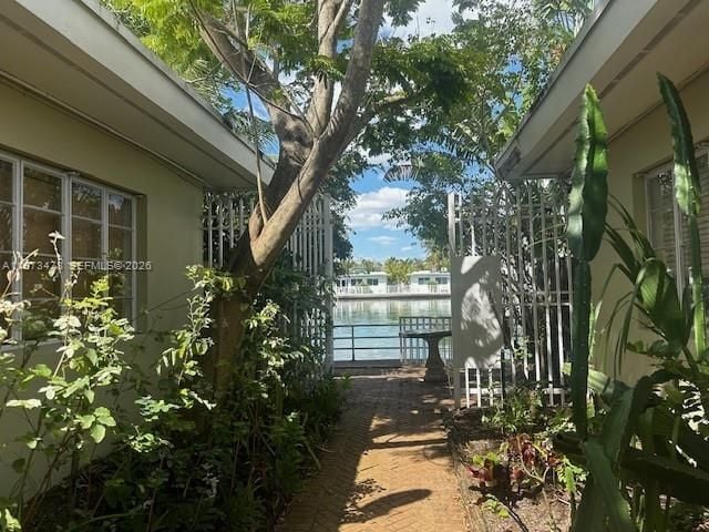 Building Photo - 8300 Byron Ave