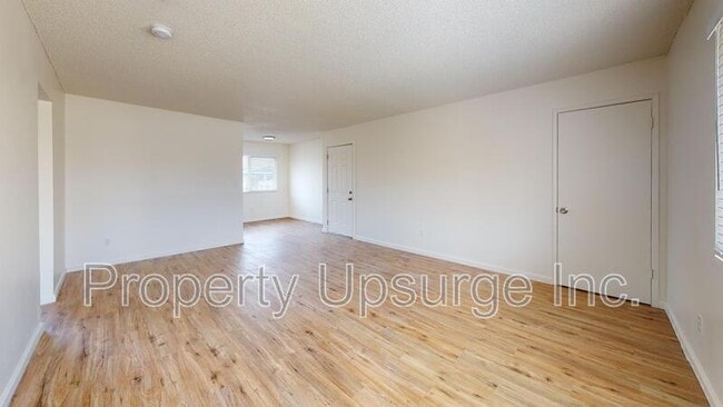 Photo - 1710 Bruce St