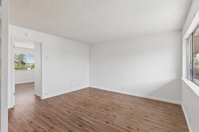 1221 B St, Yuba City, CA 95991