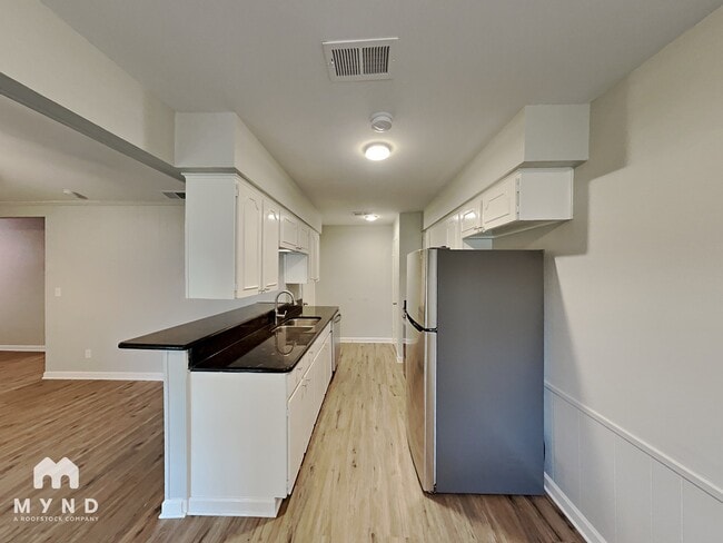 Photo - 14839 Greenvalley Dr