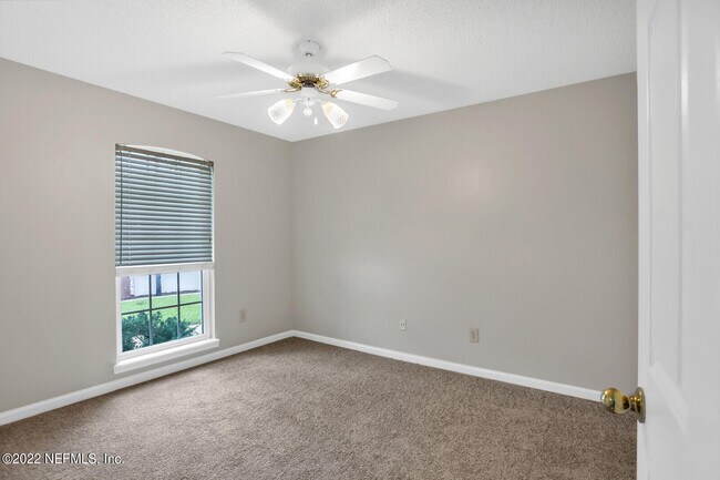 Photo - 100 Southern Bridge Blvd