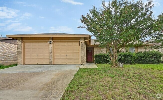 Building Photo - 6511 Lancret Hill Dr Rental