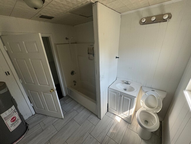 Photo - 1317 Hendrix Dr