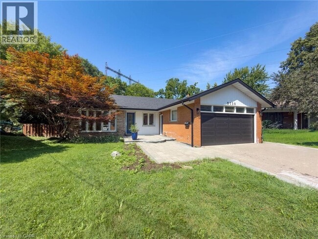 Photo - 2130 Greenhurst Ave