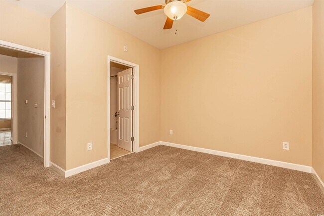 Photo - 2954 Yancey Way