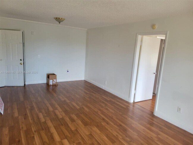 Photo - 8260 SW 210th St Unit 319