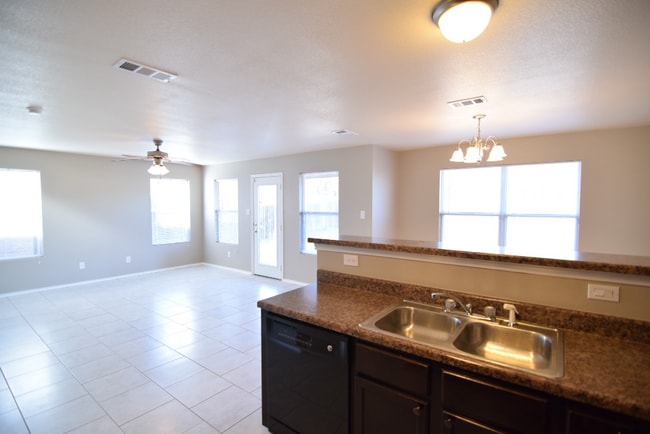 Photo - 3309 Regency Dr