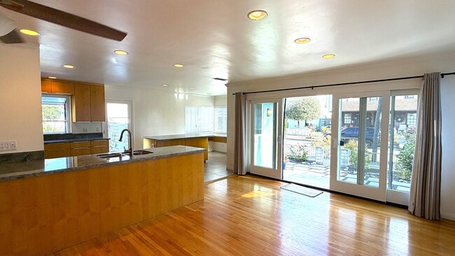 Photo - 257 Claremont Ave