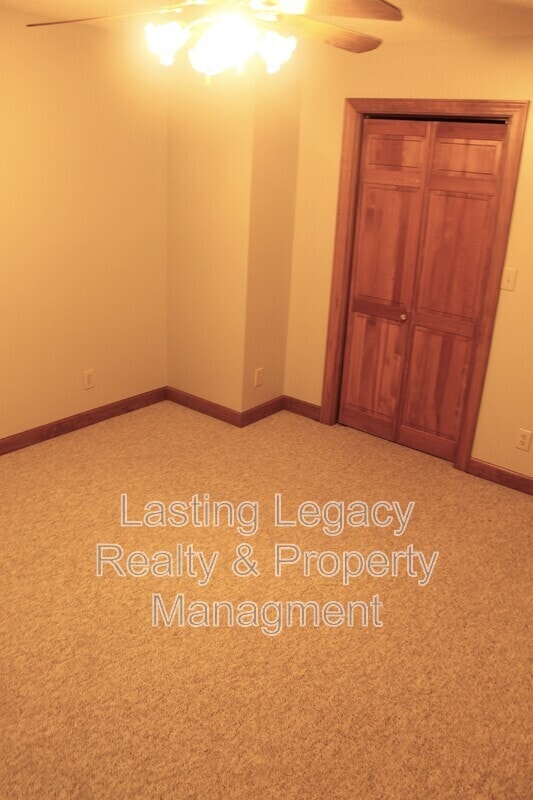 Photo - 1056 Hasty School Rd