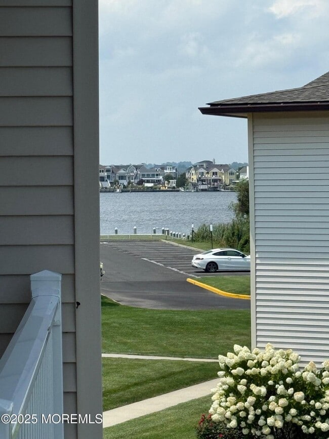 Photo - 42 Wharfside Dr