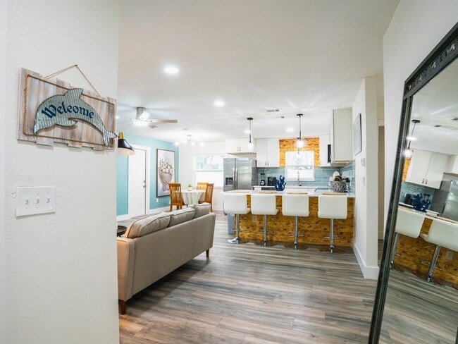 Photo - 3175 Downing St Unit 1