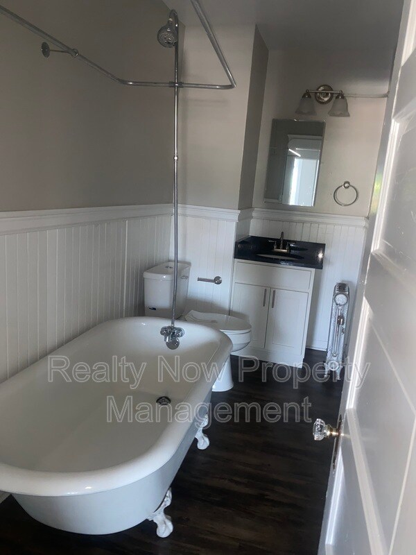 Photo - 4088 Erie St