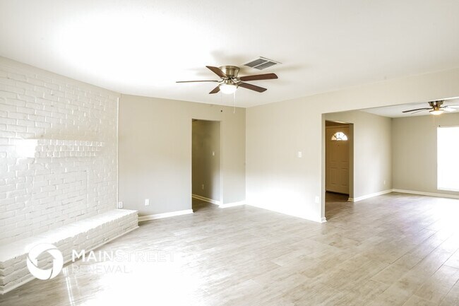 Photo - 2657 S Woodloch St
