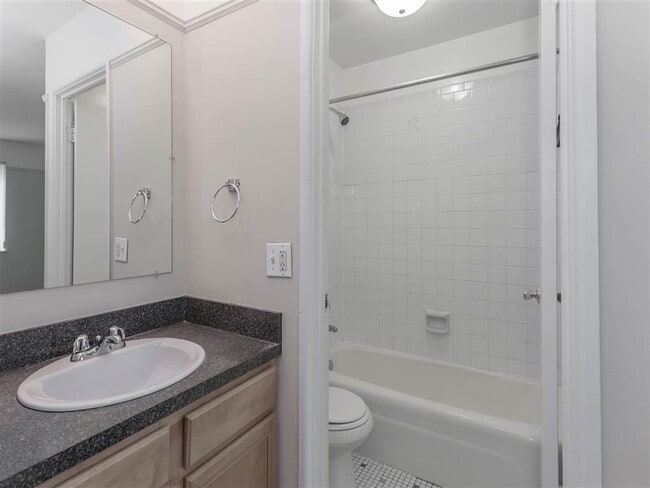 Photo - Winthrop Place