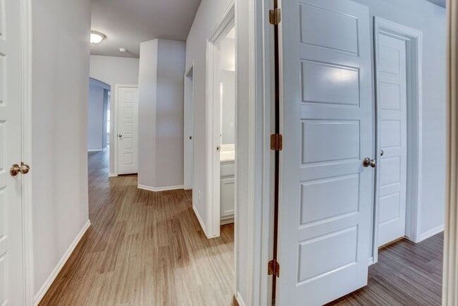 4/2.5/2 Home Near TU - 4/2.5/2 Home Near TU