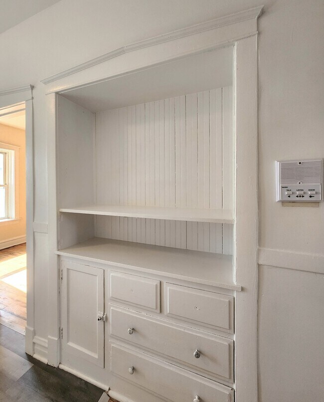 Photo - 4937 W 18th St Unit 2W