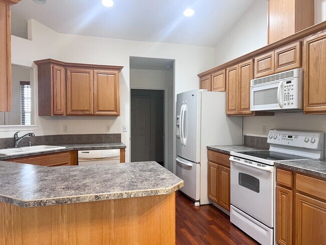 Photo - OWN798 Unidad 262 W JOY ST