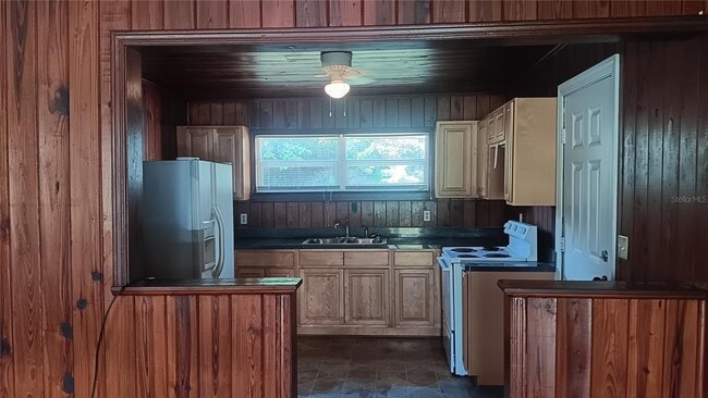 Photo - 3220 N Galloway Rd