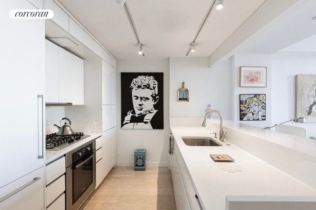 Photo - 50 Franklin St