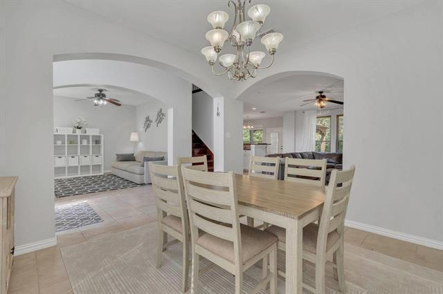 Photo - 2100 Acorn Bend