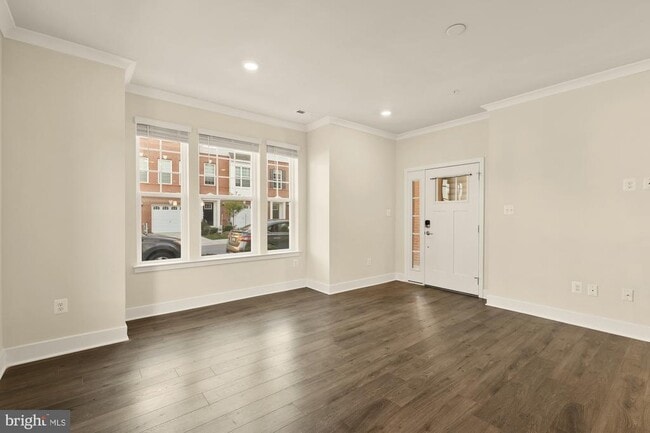 Photo - 7916a Potter Pl Unit B