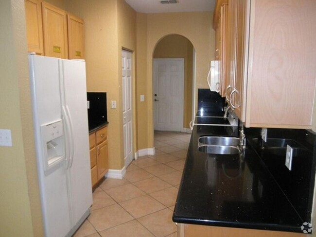 Building Photo - 888 Pipers Cay Dr Rental