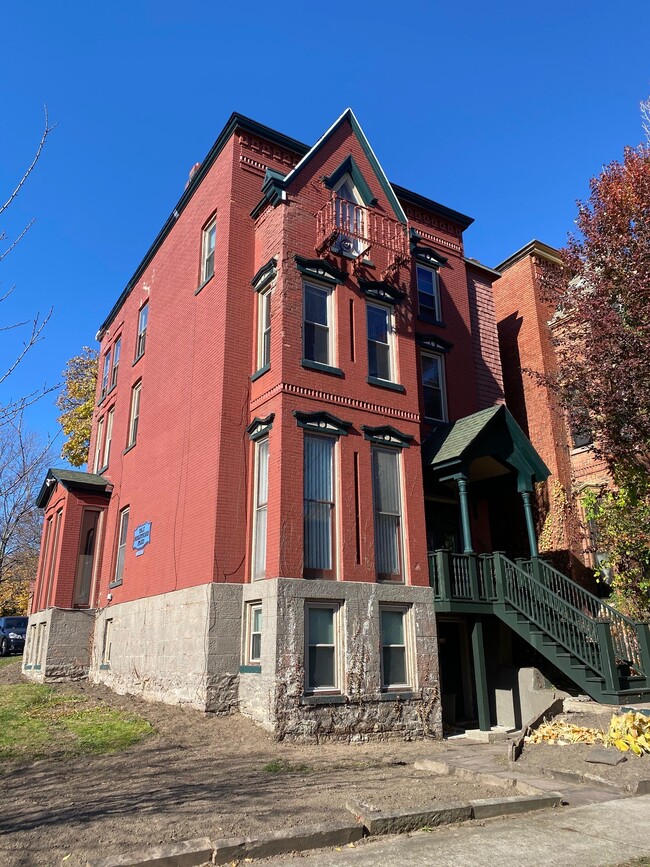 Photo - 157 S Fitzhugh St Apartment Unit 1
