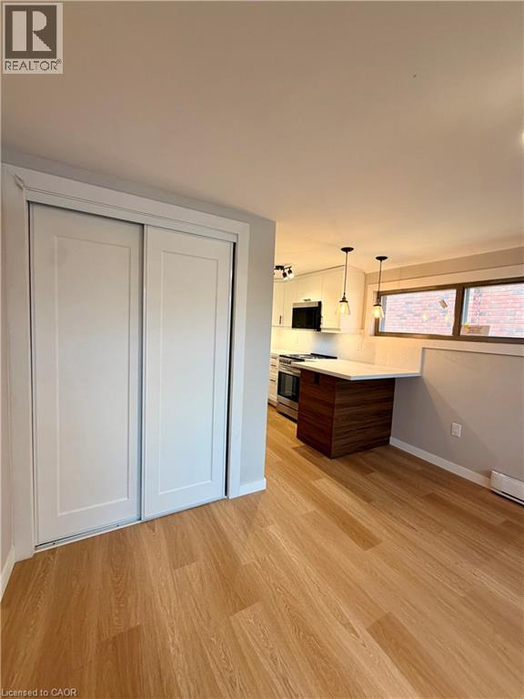 Photo - 5 Fisher Crescent