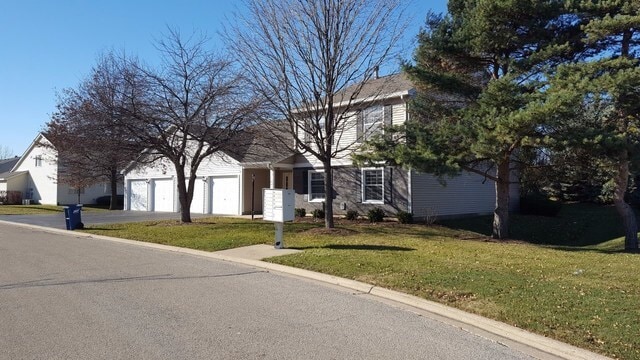 Building Photo - 320 Newport Ln Unit B1 Rental