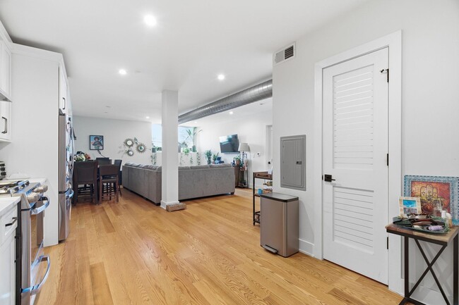 Photo - 520 Palisade Ave Unit 301