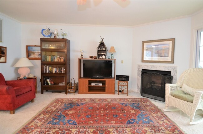 Photo - 3 BR, 2.5 BA Versailles Townhouse - Pet Friendly, Bike to Beach