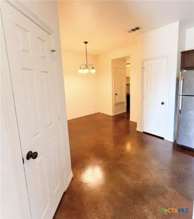 Photo - 614 B Karey Dr