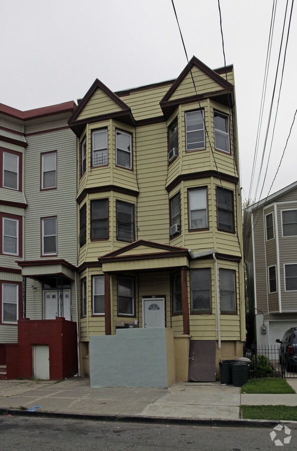 Photo - 295 Fairmount Ave