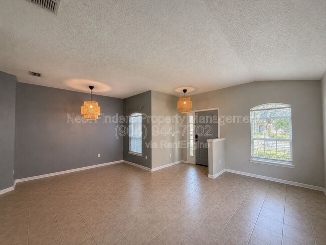 Photo - 14793 Falling Waters Dr
