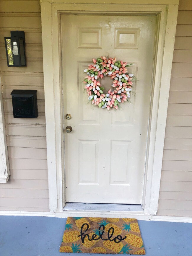 Photo - 2529 Napier Ave