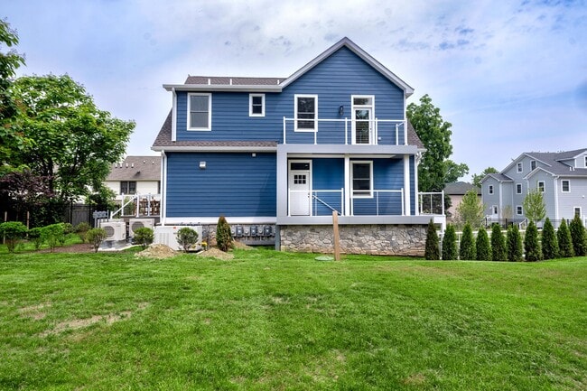 Photo - 168 John St Unidad 3