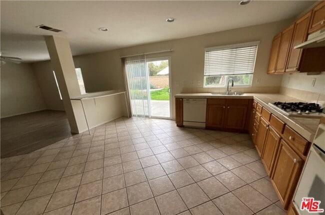 Photo - 11875 Cedarbrook Pl