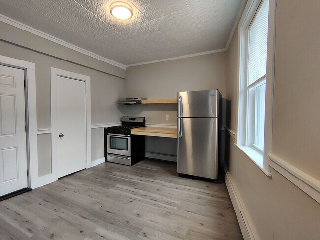 Photo - 142 Gove St, East Boston