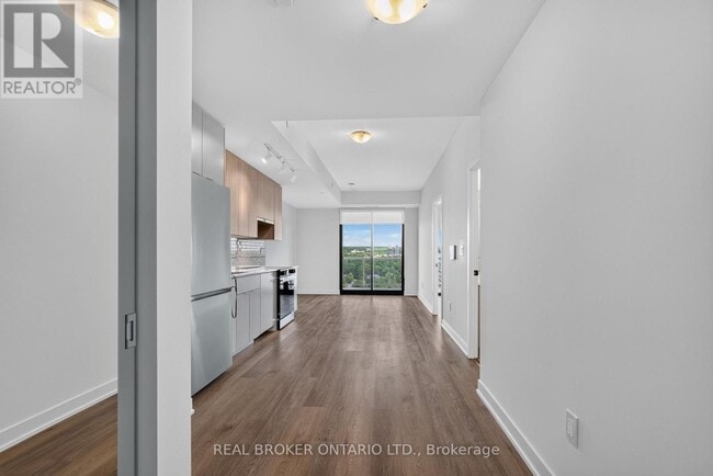 Photo - 2075 Lakeshore Rd. Unit 1411