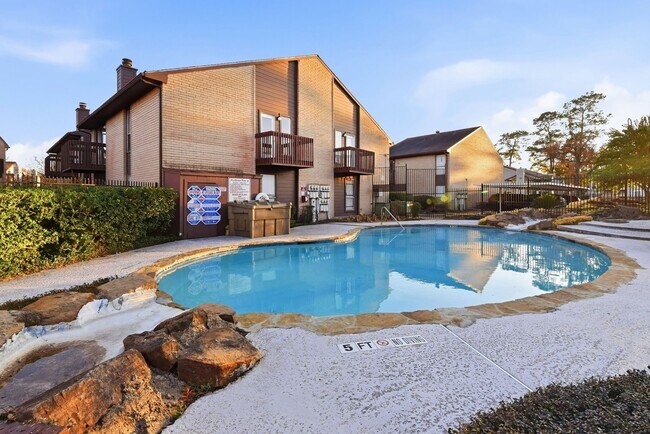 Photo - 12905 Woodforest Blvd Unit 711