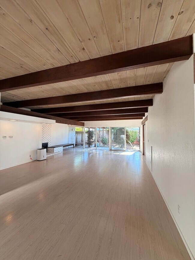 Photo - Mid-Century Modern Coastal Retreat – Walk to Beach & Bike to Aptos Village | 4+ Bed / 2 Bath