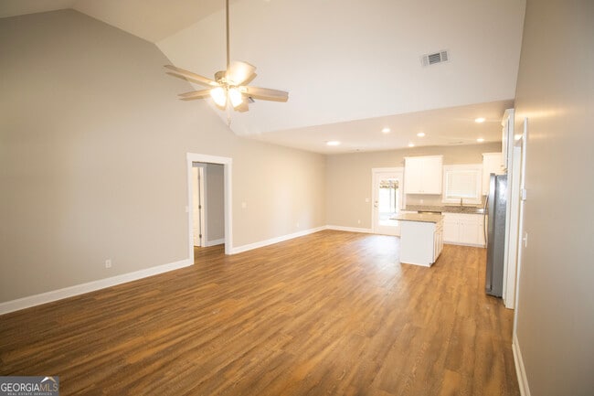Photo - 119 Spring Creek Rd