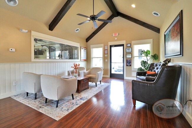 Clubhouse Lounge