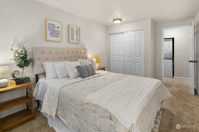 Photo - 8911 Holly Dr Unit 210