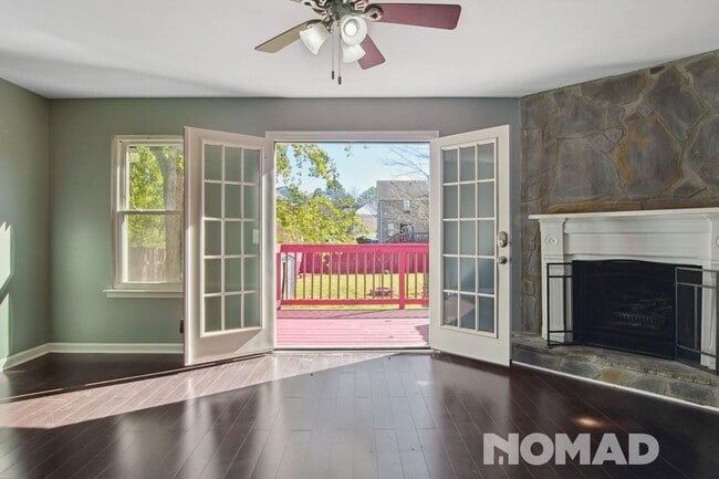 Building Photo - 446 Rural Hill Rd