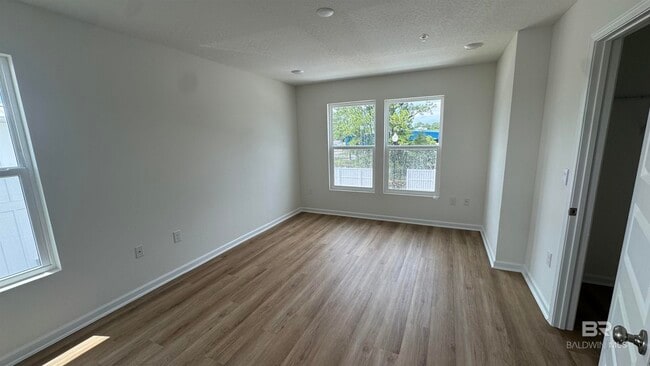 Photo - 4144 Lost Bay Dr