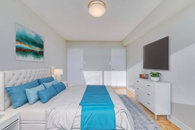 Photo - Premier Court Apartments