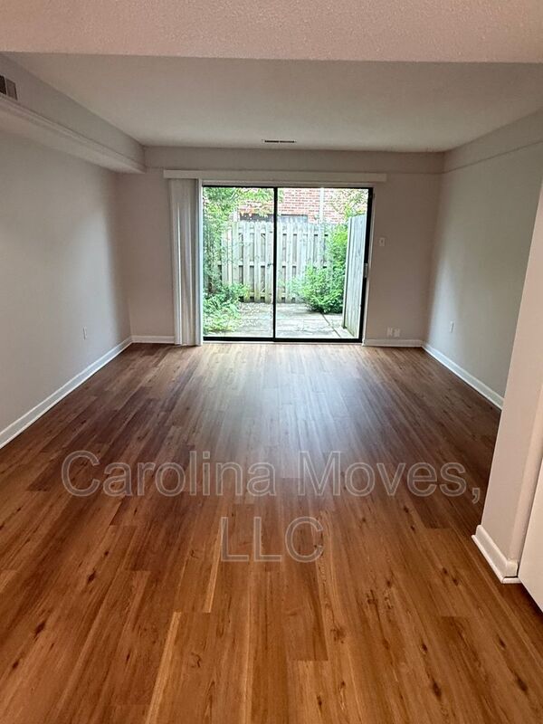 Photo - 2530 E North St Unit 13-6