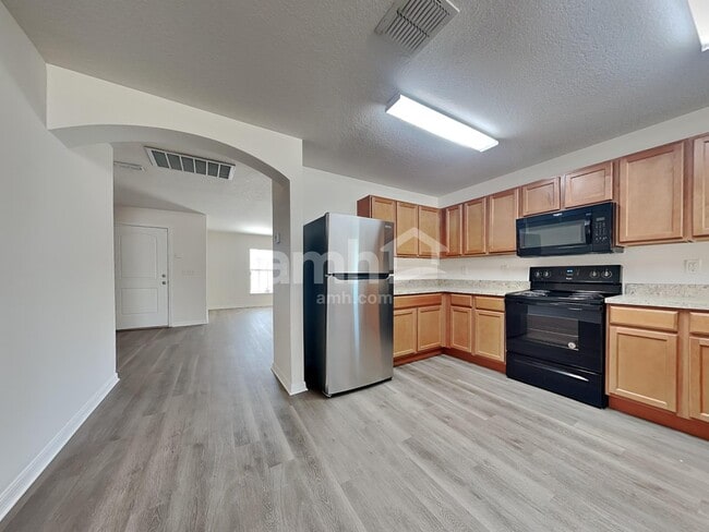 Photo - 631 Chatham Walk Dr